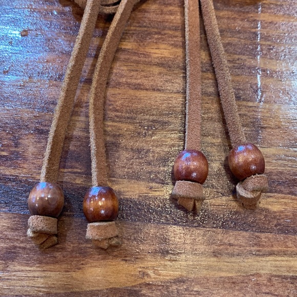 Vintage Boho Floral Leather Belt - Picture 4 of 16